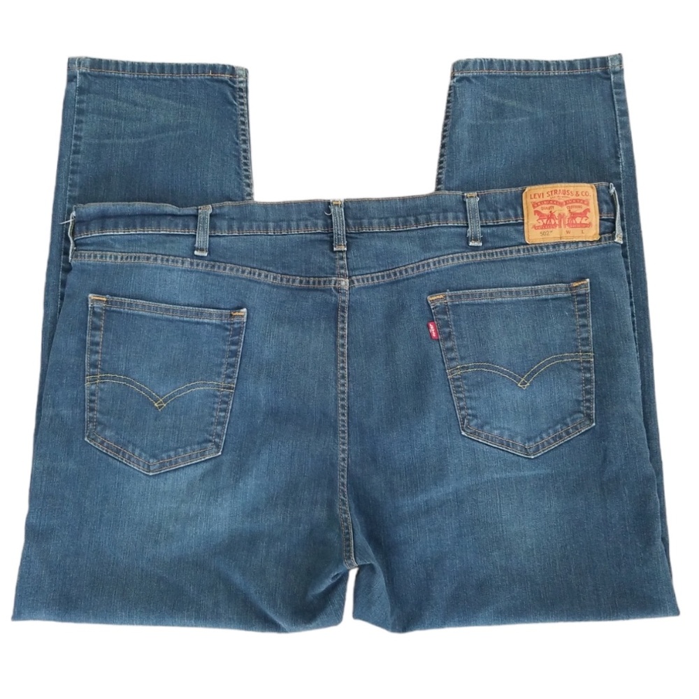 Levi’s 502‎ Men’s Taper Fit Jeans Size: 46